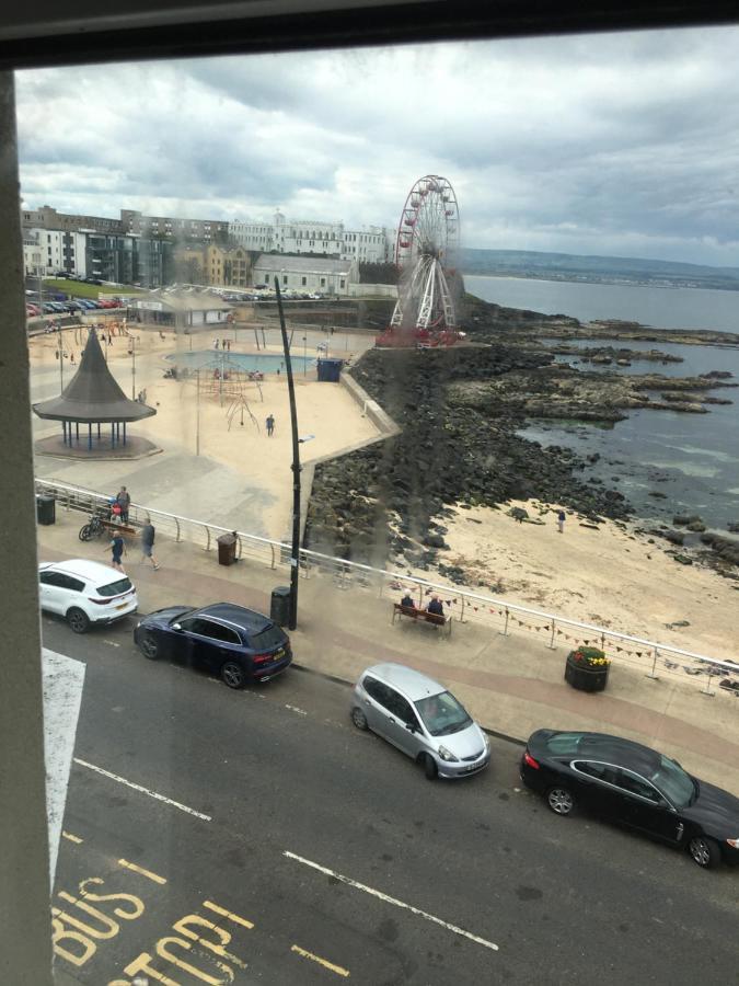 On The Prom Aparthotel พอร์ตสจ๊วต ภายนอก รูปภาพ